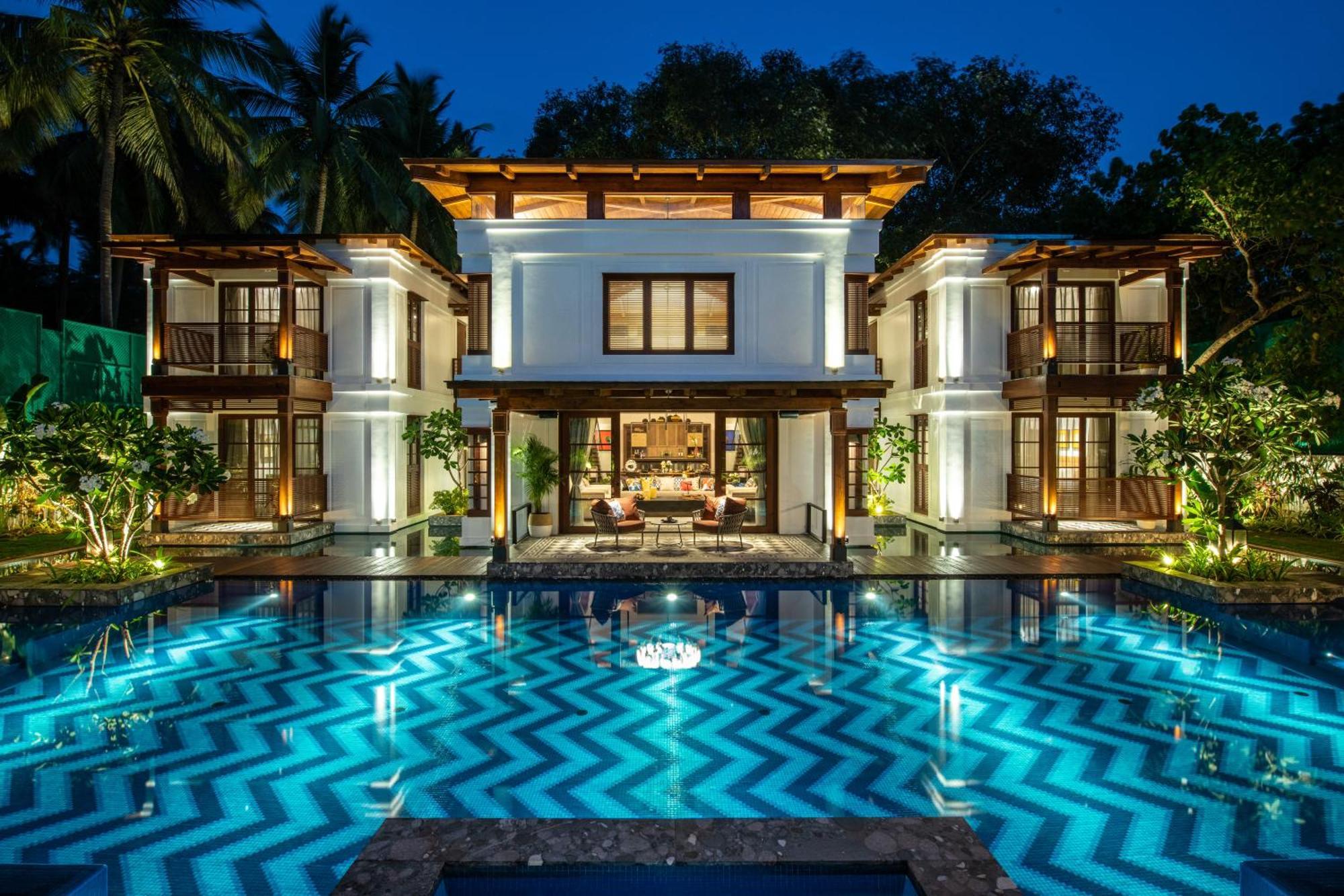 Azara Beach House - 5 Bhk Designer Villa, Candolim Beach ภายนอก รูปภาพ